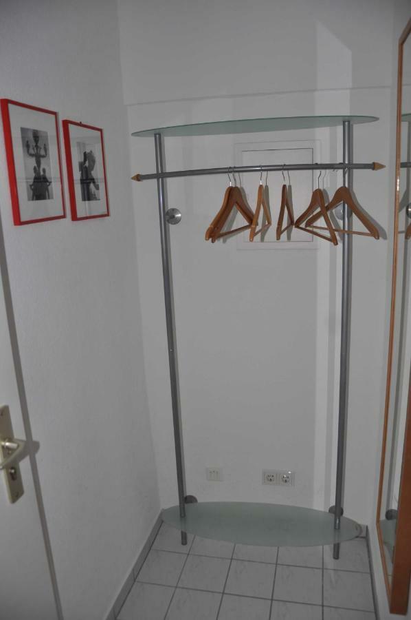 2-zimmer-appartment In Sieglar Apartment *